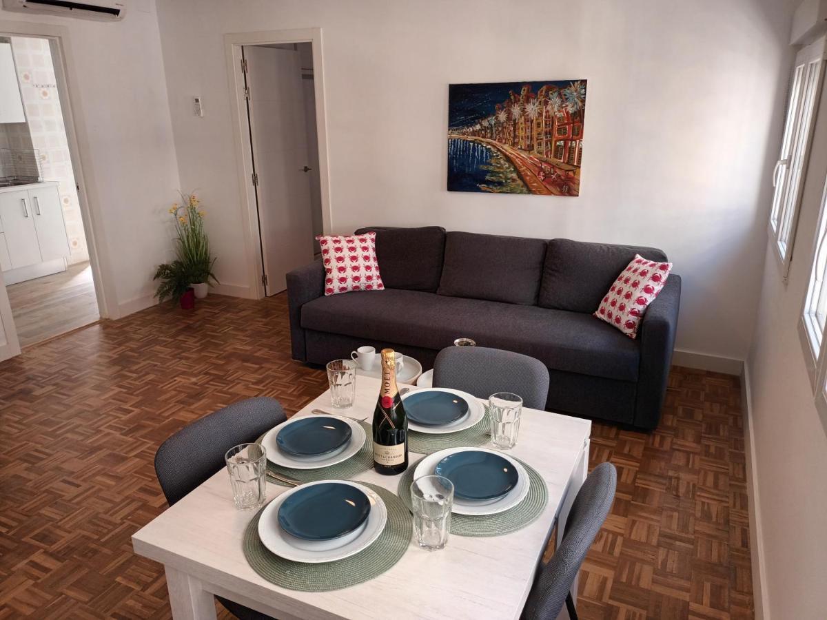 New Maritimo Apartment Malaga Luaran gambar