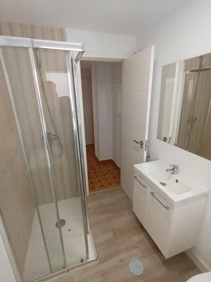 New Maritimo Apartment Malaga Luaran gambar