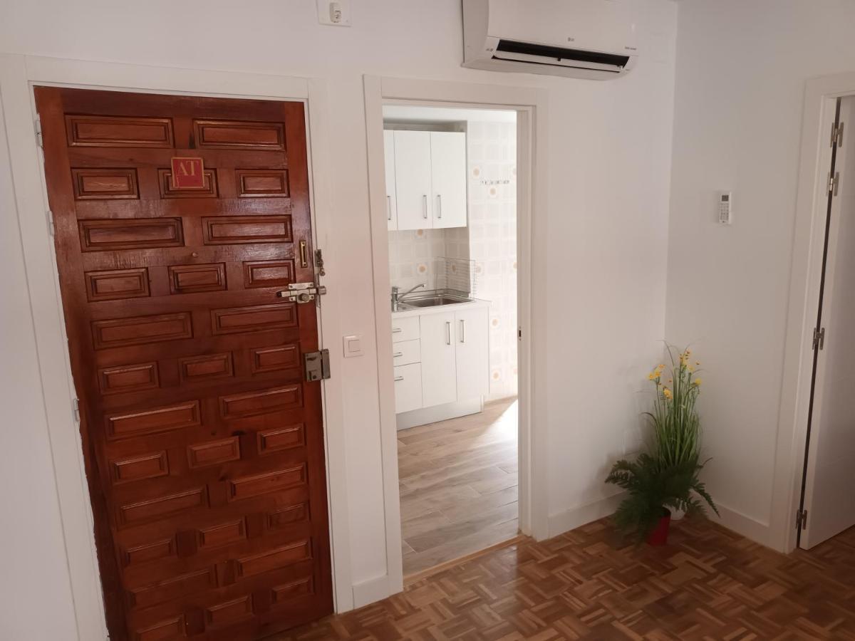 New Maritimo Apartment Malaga Luaran gambar